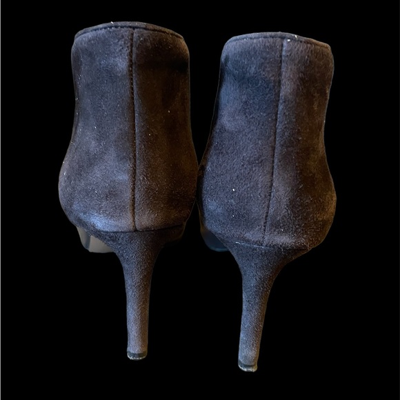Nine West brown suede and leather bootie - Picture 5 of 7